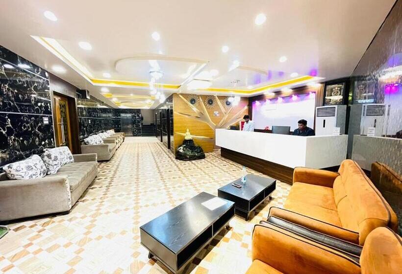 호텔 Blue Diamond Resort &