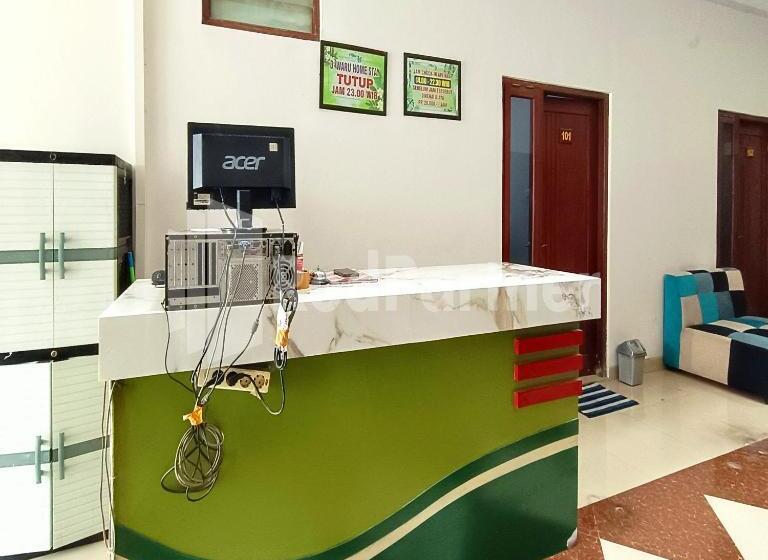 Отель D Waru Homestay Syariah Near Jl Slamet Riyadi Mitra Reddoorz