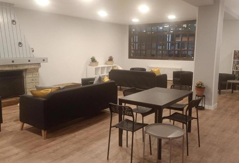 ホテル Del Trueno