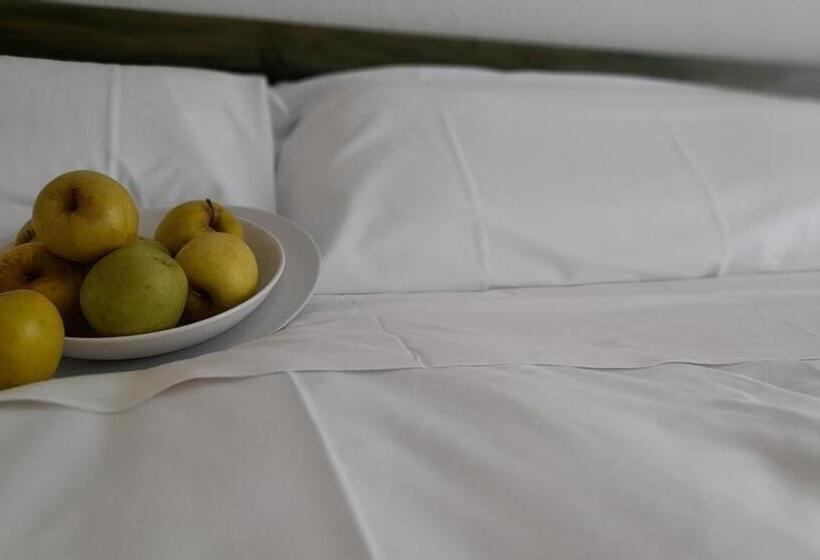 ホテル Del Trueno