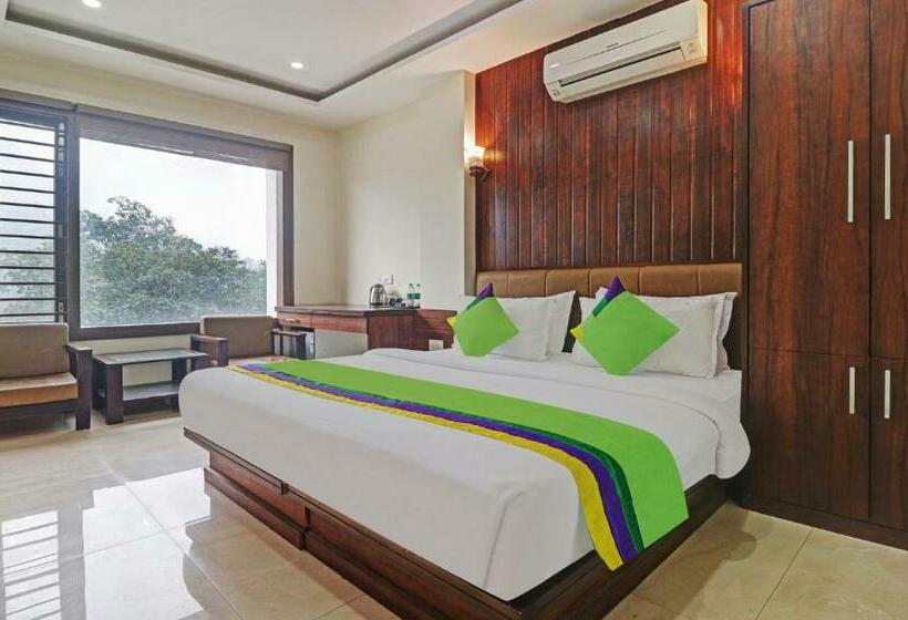 ホテル Fabescape Trance Ganga Resort Shivpuri