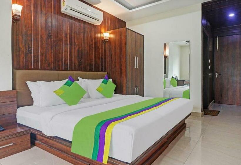 ホテル Fabescape Trance Ganga Resort Shivpuri