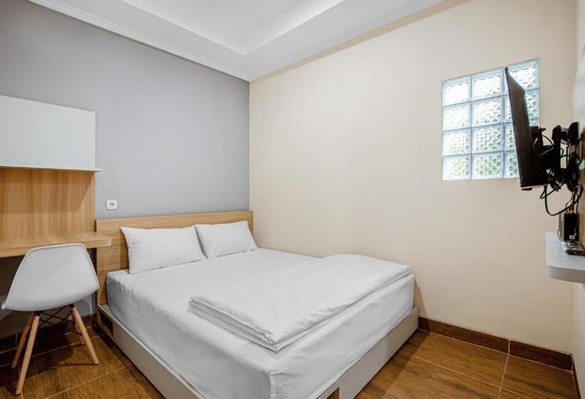 Отель Rumah Kubis Residence