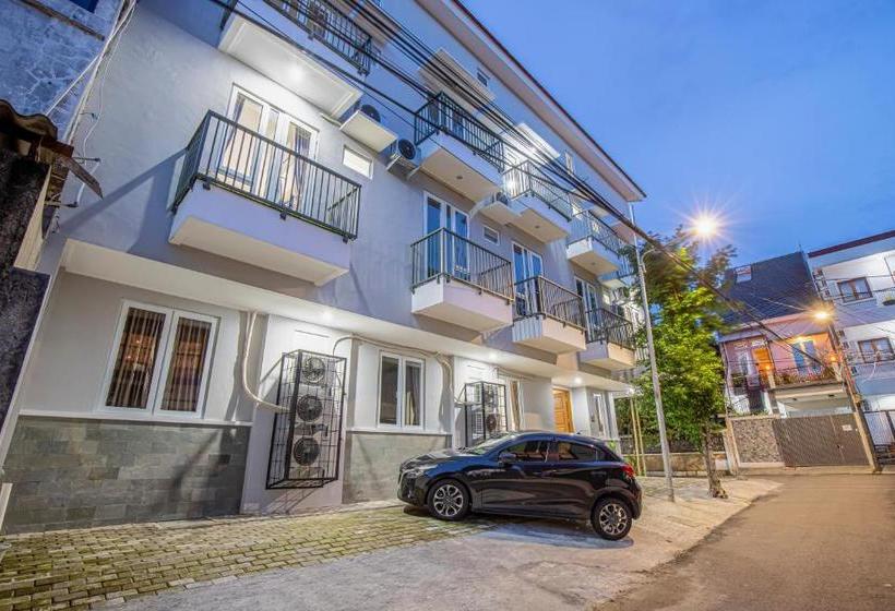 Отель Rumah Kubis Residence