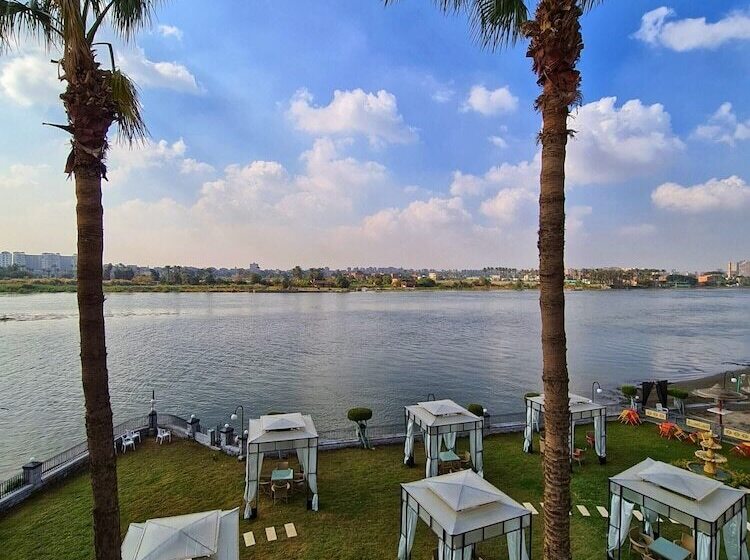 هتل Jewel Maadi Cabins And Club