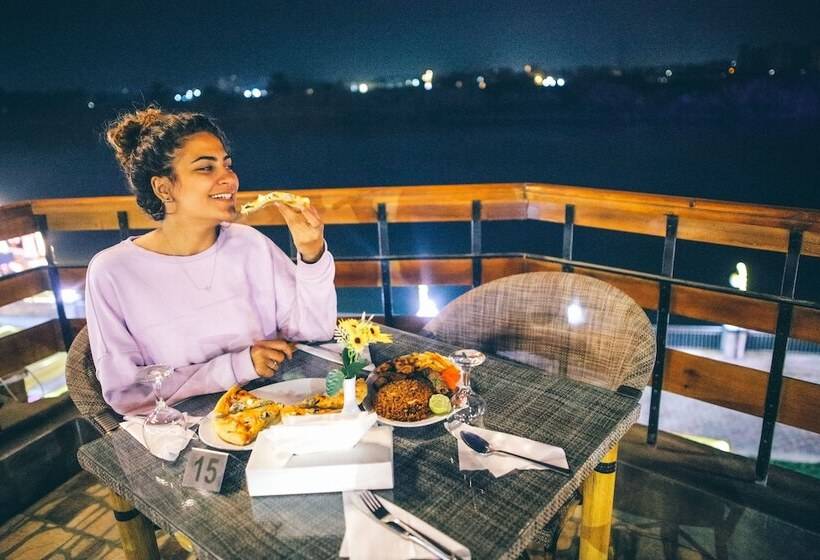 هتل Jewel Maadi Cabins And Club