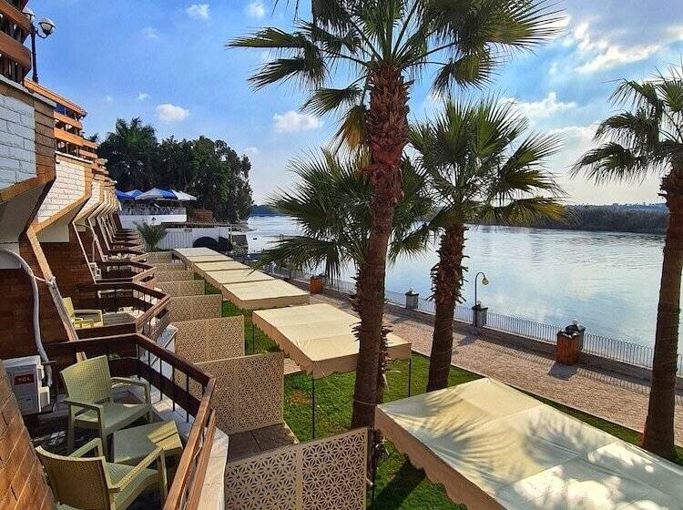 هتل Jewel Maadi Cabins And Club