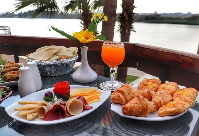 هتل Jewel Maadi Cabins And Club