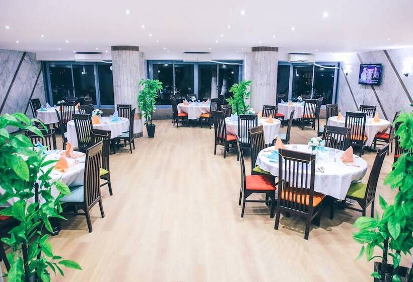 هتل Jewel Maadi Cabins And Club