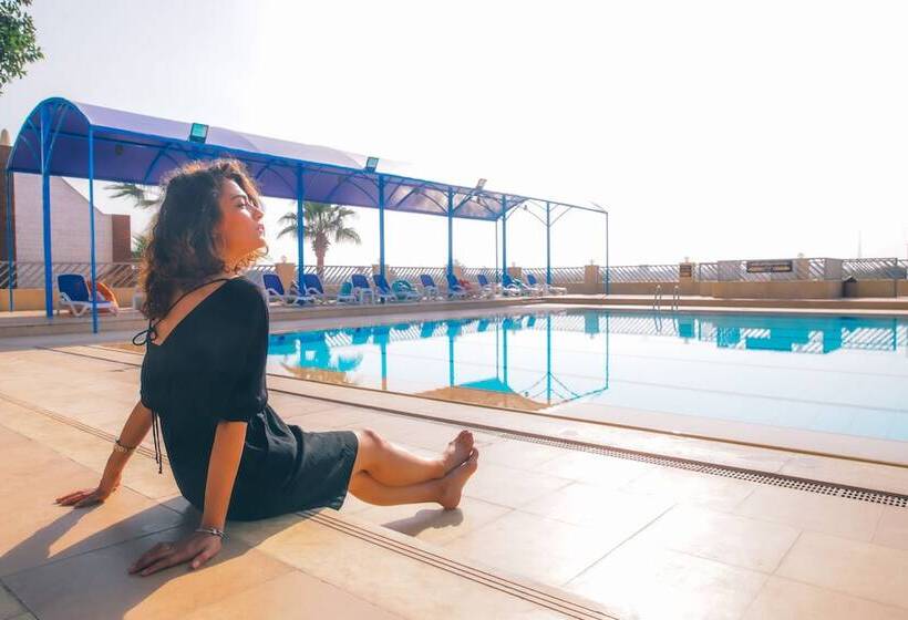 هتل Jewel Maadi Cabins And Club