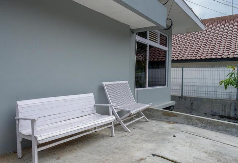 호텔 Koolkost @ Jalan Cinde Raya Barat Semarang