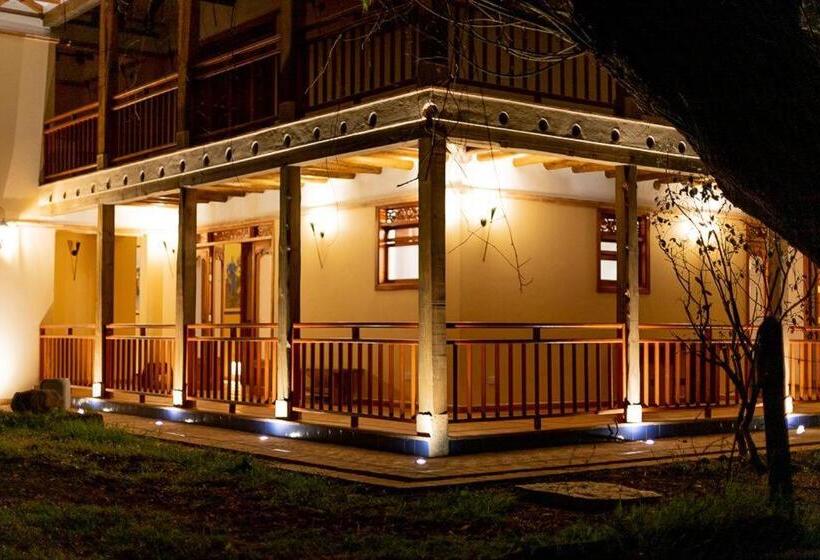 فندق Marquesa De Pinares