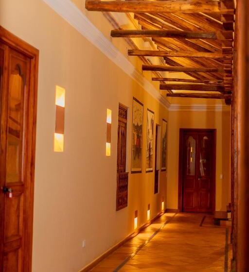 فندق Marquesa De Pinares