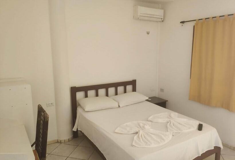 فندق Mediterrâneo Praia