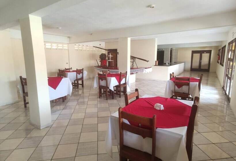 فندق Mediterrâneo Praia