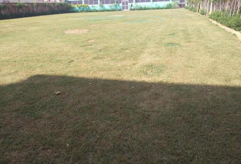 فندق Mukhiya Garden