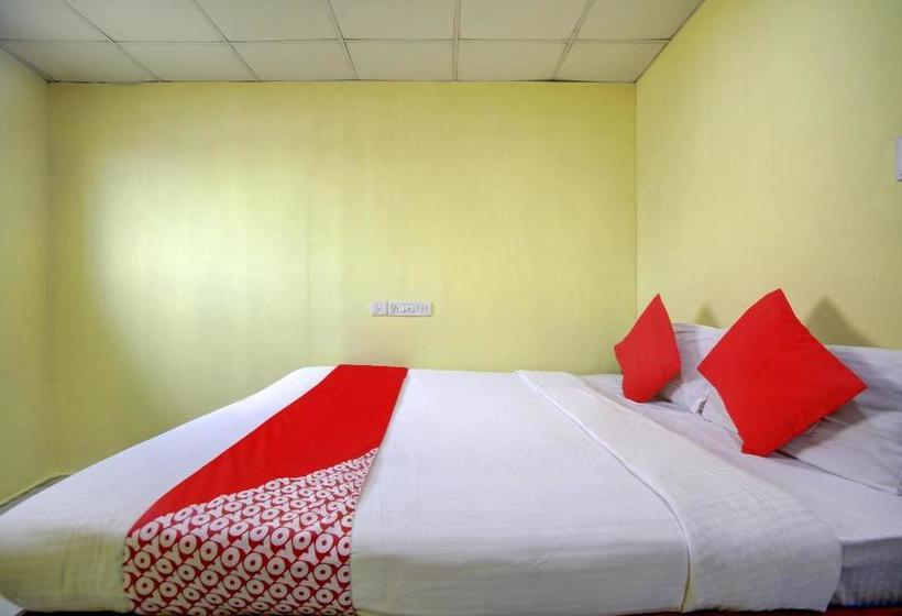 בית מלון כפרי Oyo 77248 Ram Residency