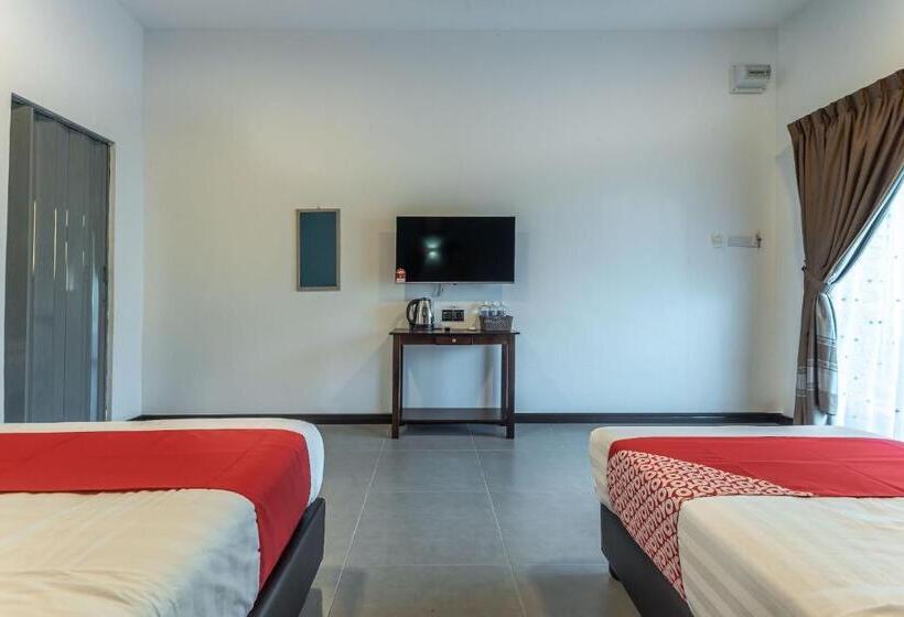 فندق Oyo 90149 Pua Family Semporna