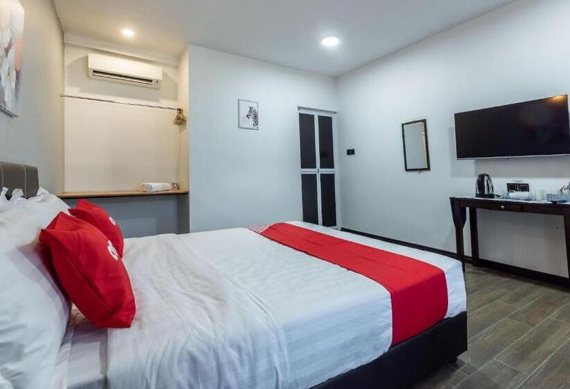 فندق Oyo 90149 Pua Family Semporna