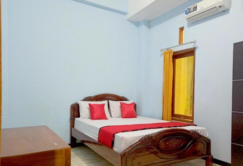 בית מלון כפרי Oyo 90199 Jec Residence Syariah