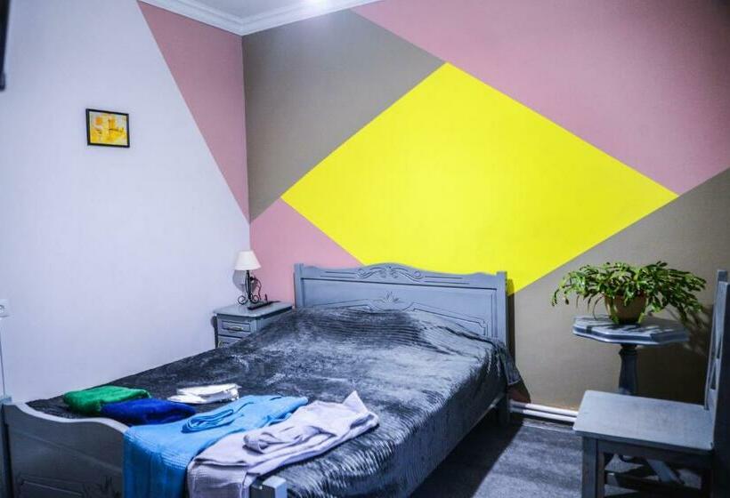 호텔 Paxlava Guesthouse & Restaurant