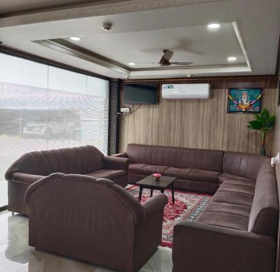 ホテル Pigeons Nest