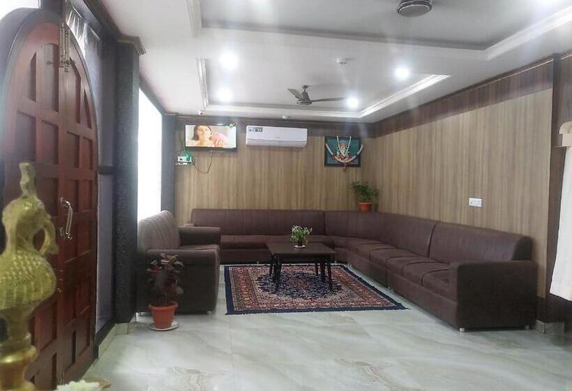 ホテル Pigeons Nest