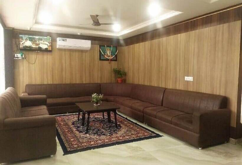 ホテル Pigeons Nest