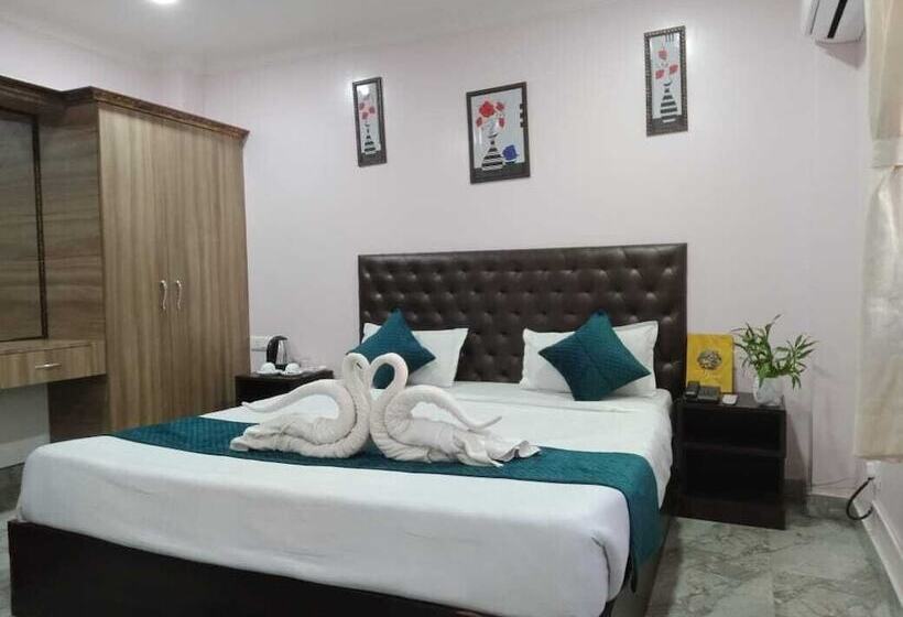 ホテル Pigeons Nest