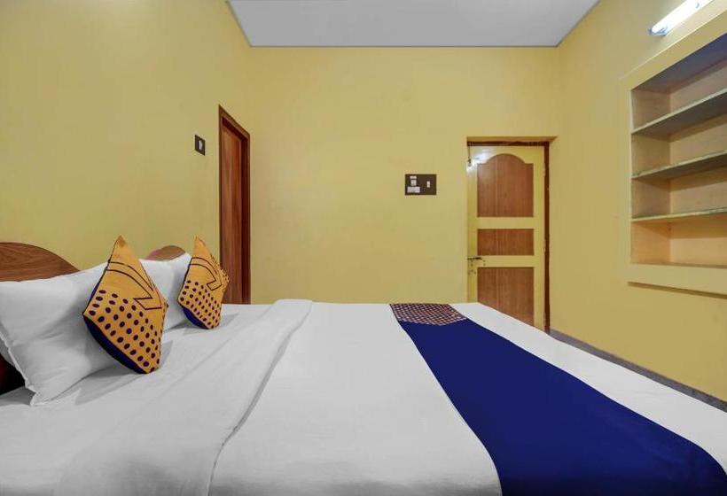 בית מלון כפרי Vaccinated Staff  Spot On 76801 Rks Residency