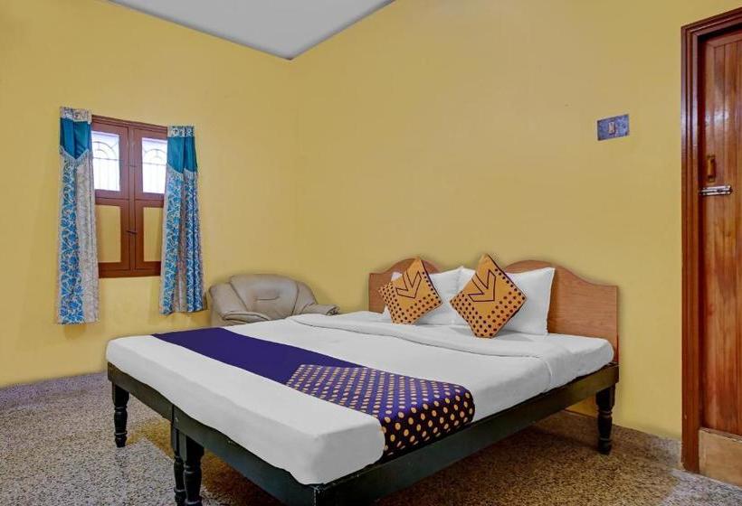 בית מלון כפרי Vaccinated Staff  Spot On 76801 Rks Residency