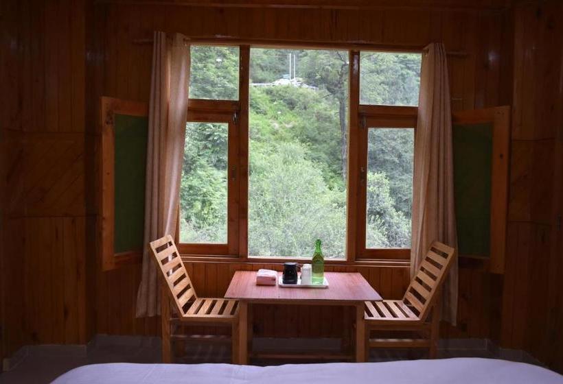 酒店 The Forest Pinnacle And Café, Jibhi