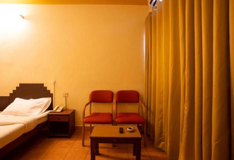 בית מלון כפרי The Sincro