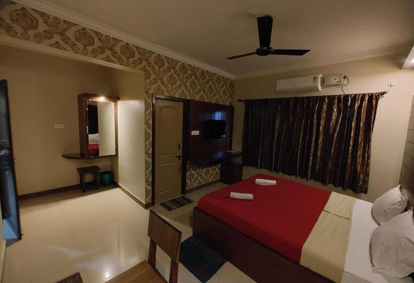 فندق Vyavahar Lodge