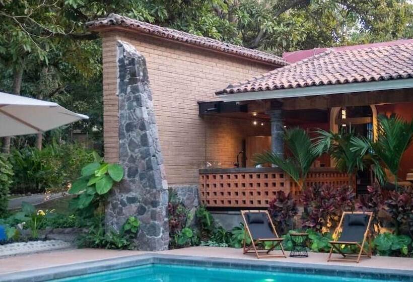 La Paranera Hotel & Relax