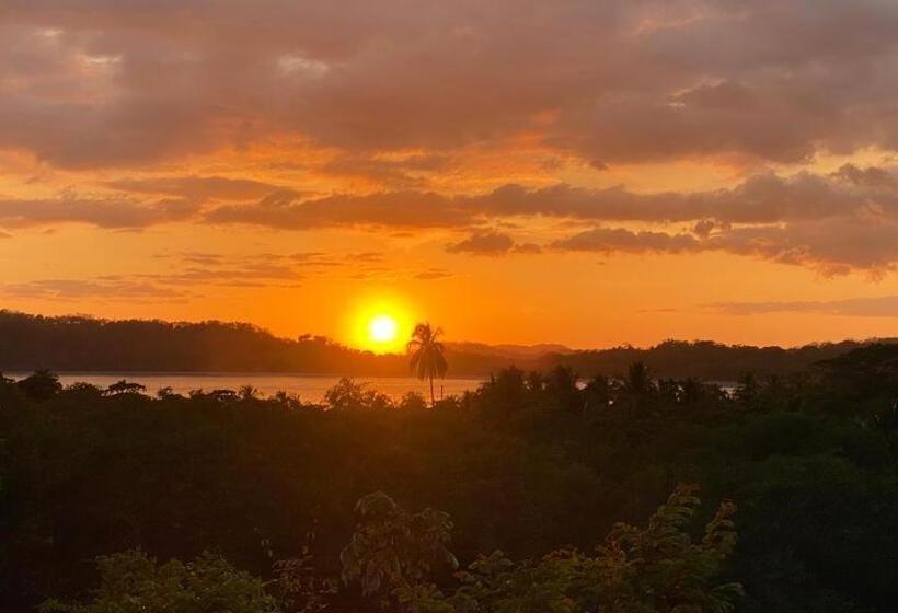 La Puesta Del Sol B&b