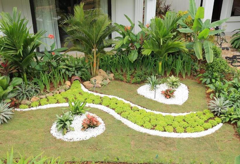 Lalita Tam Coc Resort & Spa