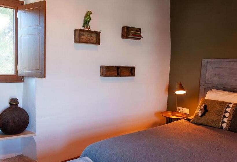 بنسيون Cal Mestre Casa Rural