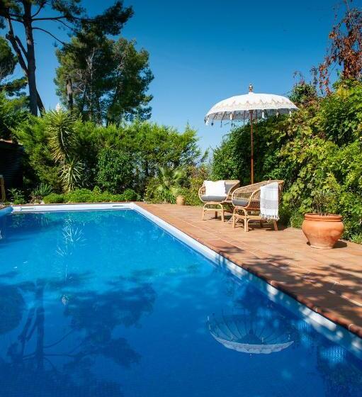 بنسيون Cal Mestre Casa Rural