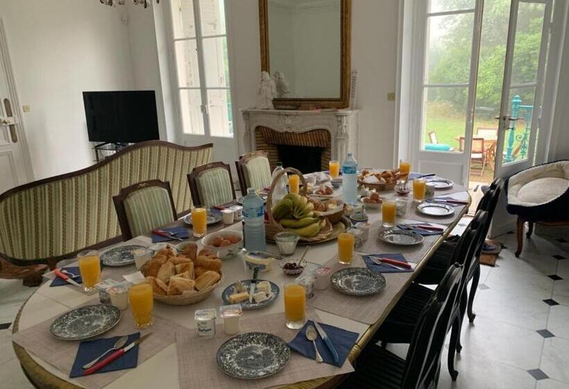 펜션 Domaine De Ris