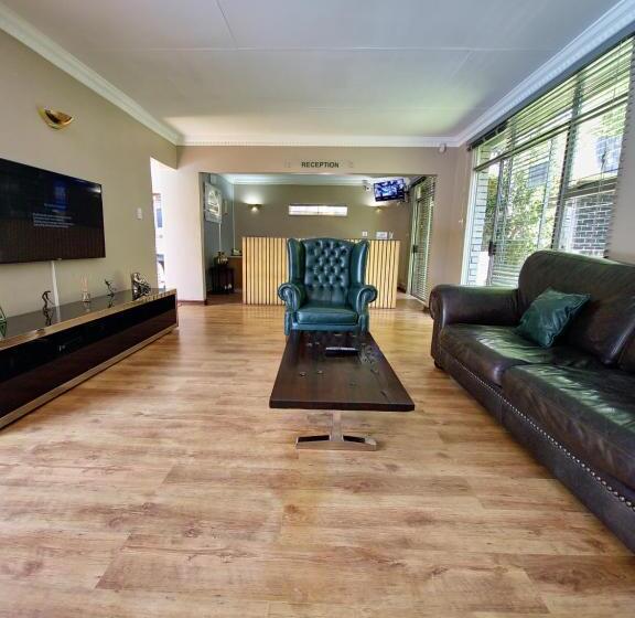 ペンション Fm Guest Lodge Comfort, Tranquility & Peace Of Mind