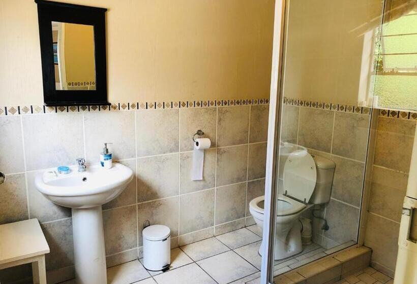 ペンション Fm Guest Lodge Comfort, Tranquility & Peace Of Mind