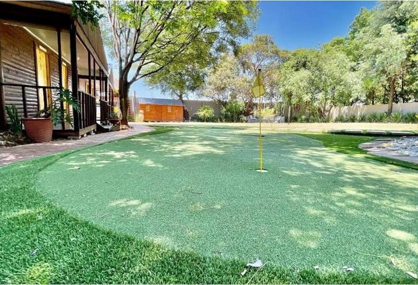 ペンション Fm Guest Lodge Comfort, Tranquility & Peace Of Mind