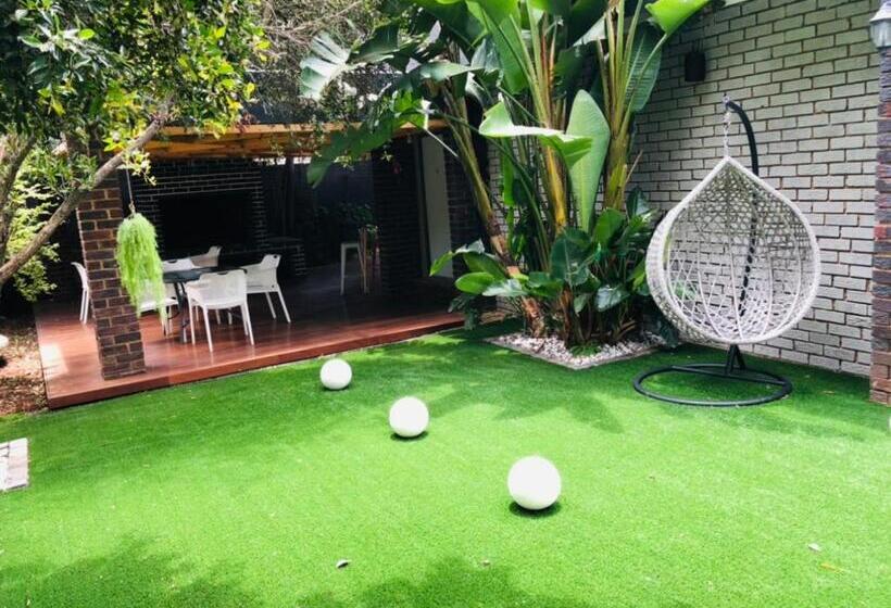 ペンション Fm Guest Lodge Comfort, Tranquility & Peace Of Mind