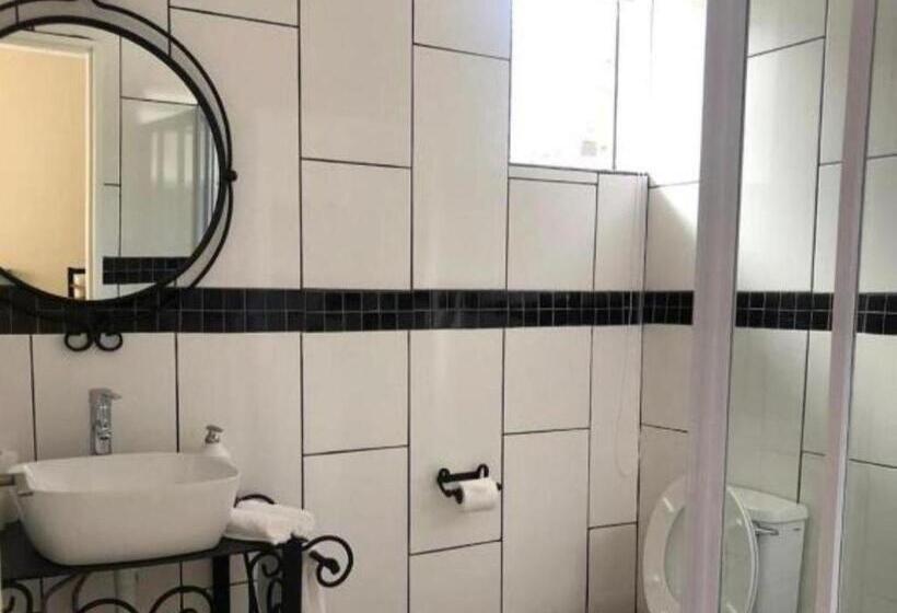 ペンション Fm Guest Lodge Comfort, Tranquility & Peace Of Mind