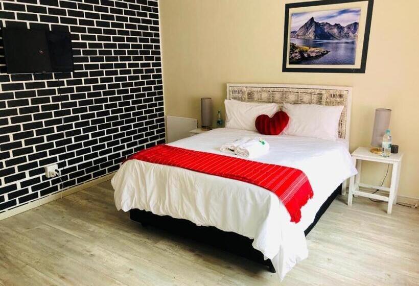 ペンション Fm Guest Lodge Comfort, Tranquility & Peace Of Mind