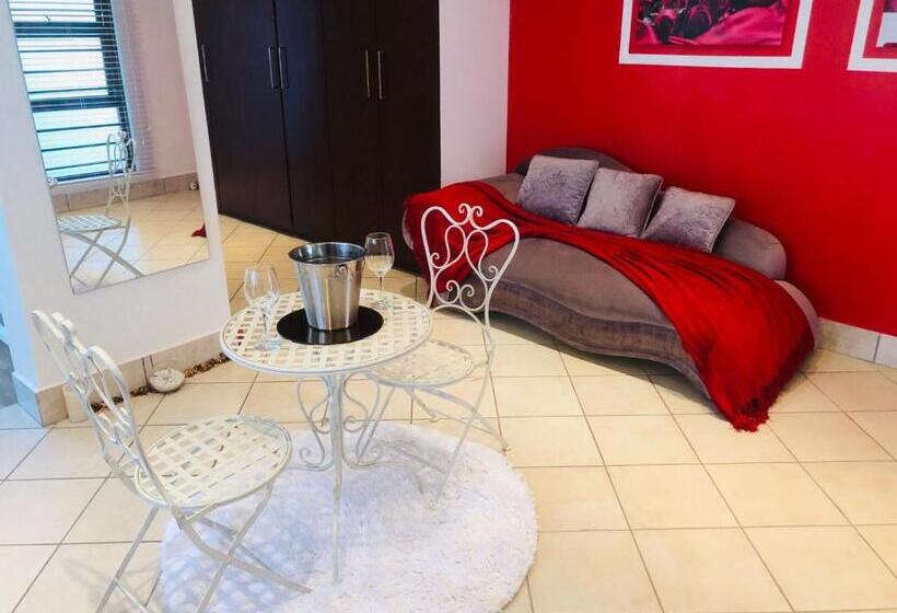 ペンション Fm Guest Lodge Comfort, Tranquility & Peace Of Mind