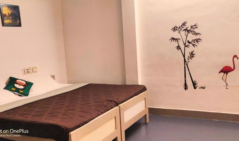 פנסיון Ld Home Stay & Residency Mahabs