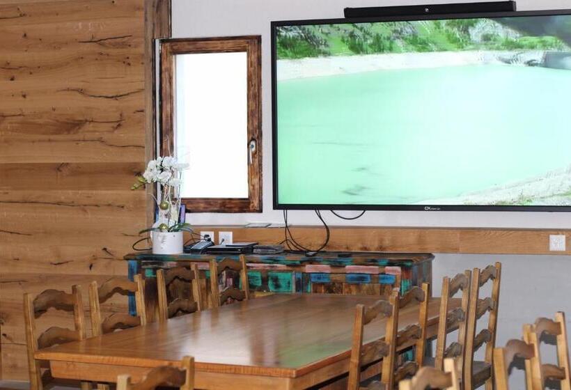 פנסיון Mayen2003 Ayent Anzère