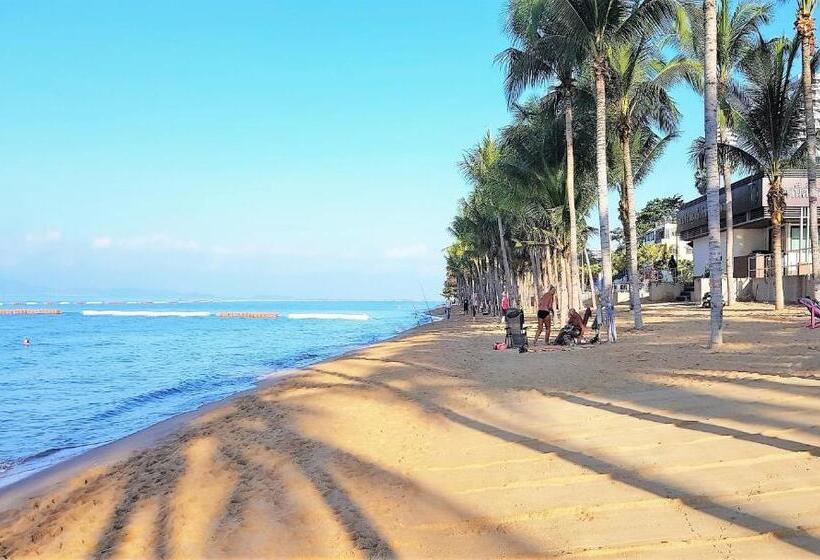 ペンション Room In Condo   Stylish 1 Bed Apartment At Jomtien Beach Condominium